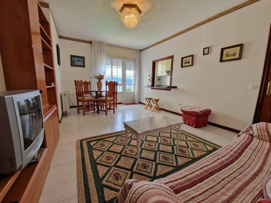 Precioso Con Piscina - Covelo Apartment